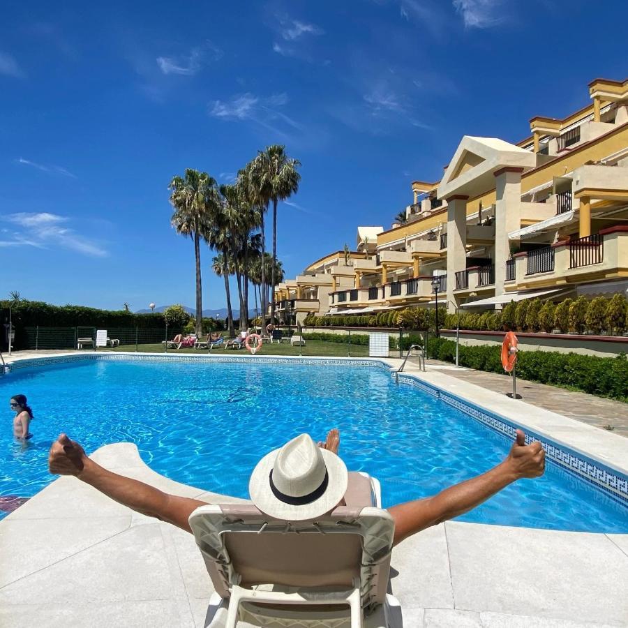 Super2Beachfront Марбелья Экстерьер фото