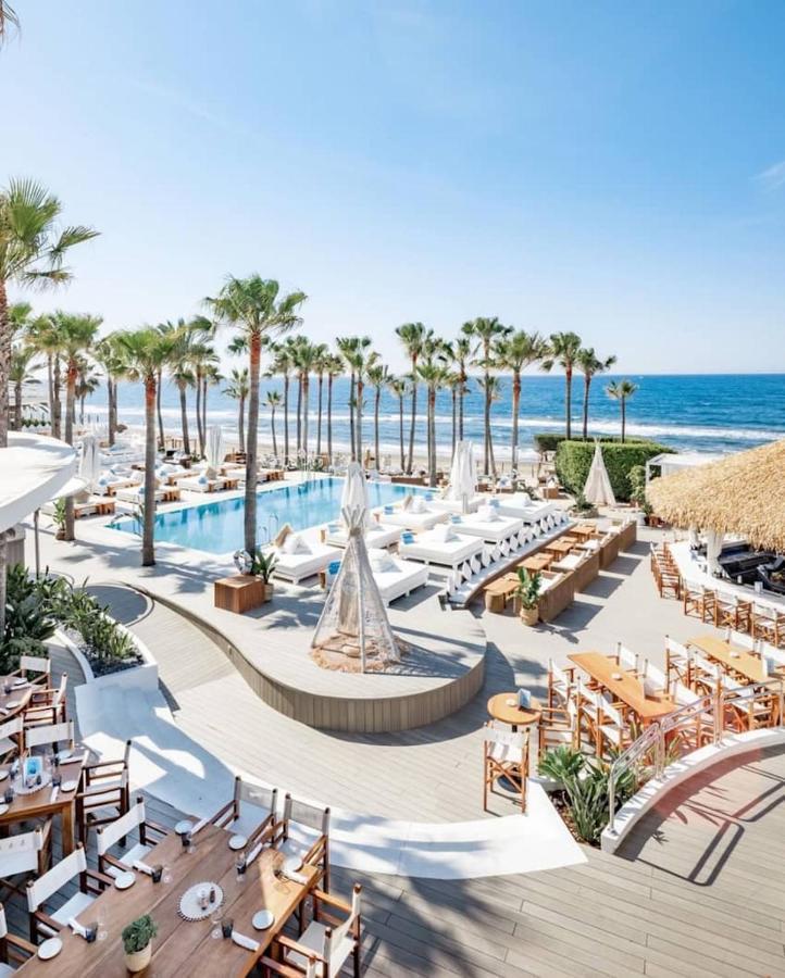 Super2Beachfront Марбелья Экстерьер фото