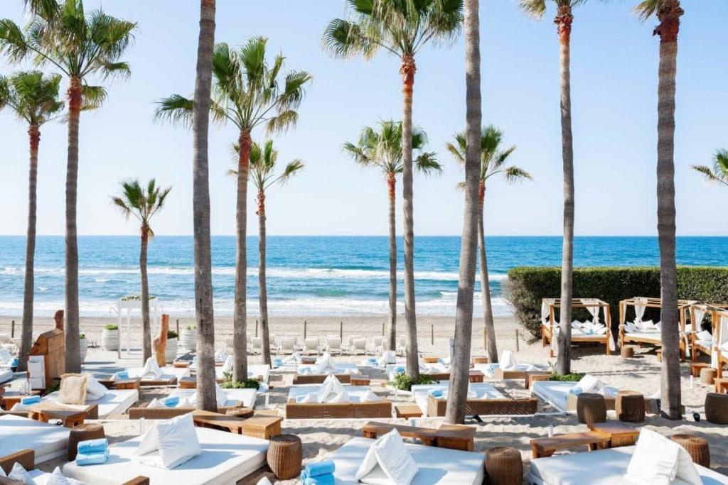 Super2Beachfront Марбелья Экстерьер фото
